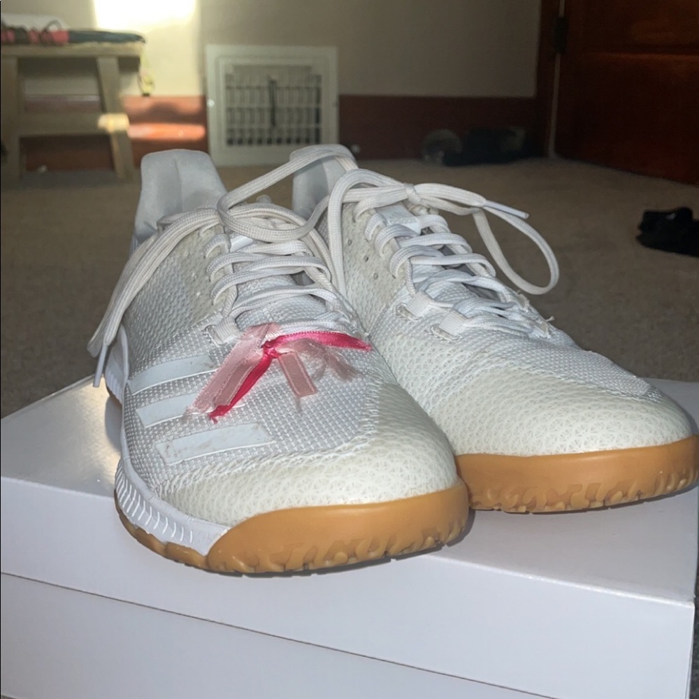 White adidas indoor volleyball shoes Size 8 W